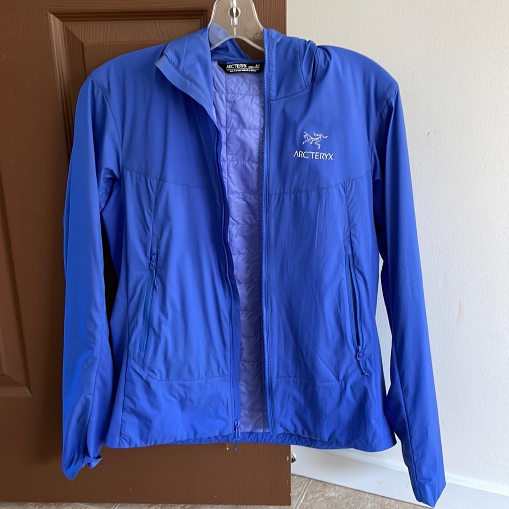 Arc’teryx running jacket